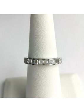 Sterling Silver White Sapphite Baguette eternity band ring size 7